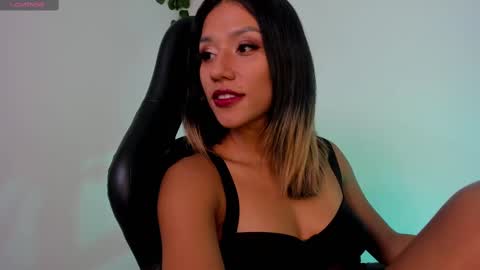 Snapshot of sussyprice chatting on February 27, 2025, 10:31 pm Sussy online show from February 27, 2025, 10:31 pm