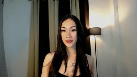 Snapshot of sususlutxx chatting on February 9, 2025, 8:22 am susie online show from February 9, 2025, 8:22 am