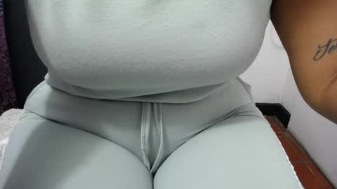 Snapshot of susy_perverttt chatting on April 20, 2026, 1:58 pm susy_perverttt online show from April 20, 2026, 1:58 pm