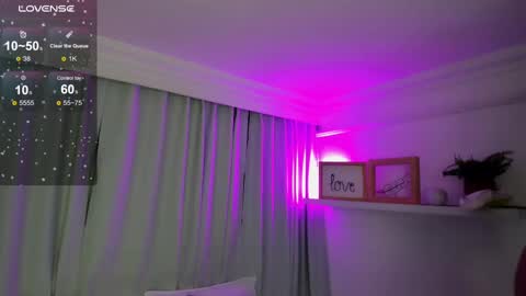 susyy online show from March 1, 2025, 3:32 am