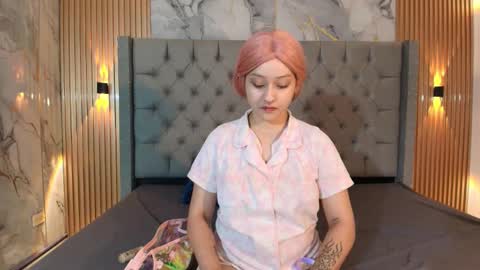 Snapshot of suxan_white chatting on October 5, 2025, 11:41 am suxan_white online show from October 5, 2025, 11:41 am