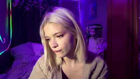 Stacy online show from May 8, 2026, 10:04 pm