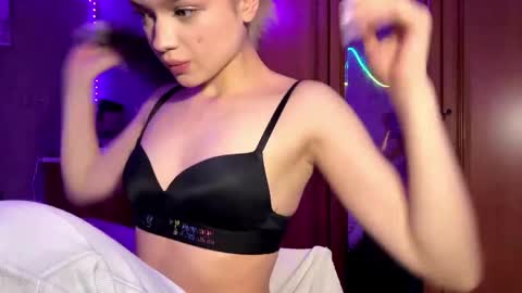Stacy online show from May 15, 2026, 11:12 pm