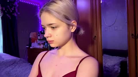 Stacy online show from May 18, 2026, 2:07 am