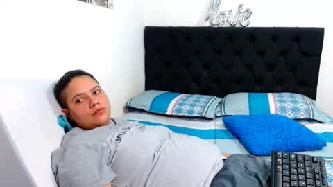 Snapshot of suzy_paz chatting on March 19, 2026, 10:14 pm suzy_paz online show from March 19, 2026, 10:14 pm