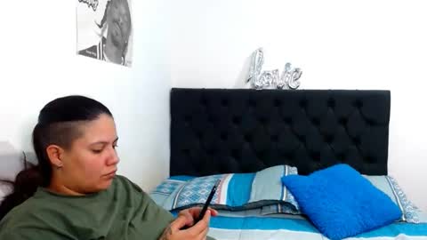 Snapshot of suzy_paz chatting on April 12, 2026, 9:31 pm suzy_paz online show from April 12, 2026, 9:31 pm