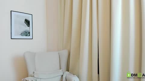 Suzy  next stream  Thursday Friday Saturday online show from December 22, 2024, 1:45 am