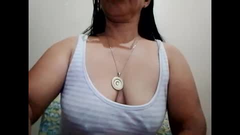 Snapshot of suzzie_hot chatting on February 26, 2025, 9:16 pm suzzie_hot online show from February 26, 2025, 9:16 pm