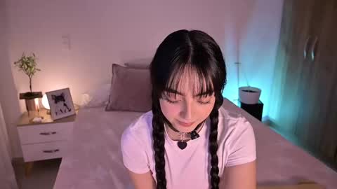 Sofis schedule 10pm until 4am GMT-5 online show from September 26, 2025, 1:20 am