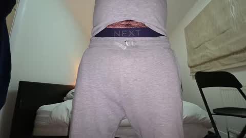 Snapshot of swaainaai chatting on February 21, 2026, 8:21 pm swaainaai online show from February 21, 2026, 8:21 pm