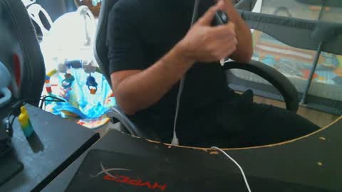 Snapshot of swals chatting on December 9, 2024, 1:07 am Swals online show from December 9, 2024, 1:07 am