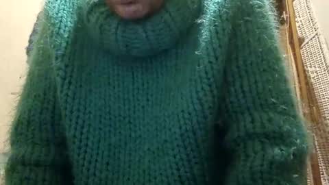 sweaterboy666 online show from January 8, 2025, 3:40 am