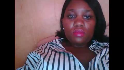 Snapshot of sweelava chatting on October 25, 2025, 10:23 am sweelava online show from October 25, 2025, 10:23 am