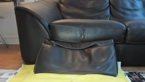 sweet18kate online show from November 20, 2025, 8:03 am