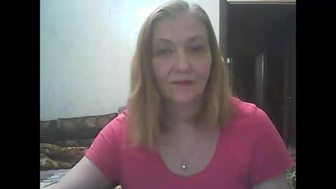 sweet4blonde67 online show from May 24, 2026, 3:28 pm