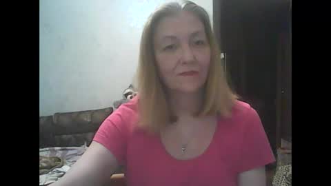 sweet4blonde67 online show from May 26, 2026, 3:08 pm