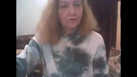 sweet4blonde67 online show from June 1, 2026, 2:52 pm