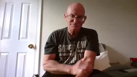 Snapshot of sweet6161 chatting on April 20, 2026, 4:32 pm Zeppelin man online show from April 20, 2026, 4:32 pm