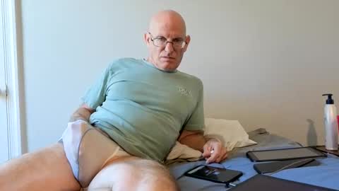 Snapshot of sweet6161 chatting on April 27, 2026, 2:04 pm Zeppelin man online show from April 27, 2026, 2:04 pm