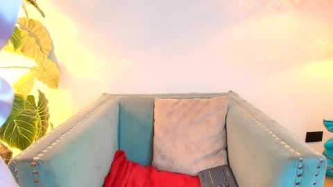 Snapshot of sweet_1angel chatting on October 11, 2025, 11:42 am Sweet 1Angel online show from October 11, 2025, 11:42 am