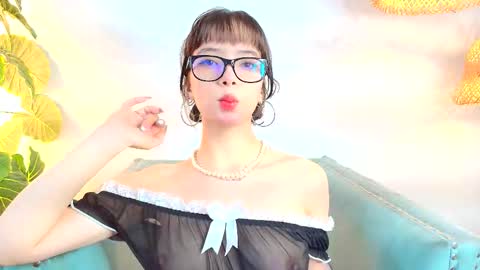 Snapshot of sweet_1angel chatting on November 15, 2025, 12:02 pm Sweet 1Angel online show from November 15, 2025, 12:02 pm