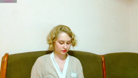 BredEmiliya online show from February 2, 2025, 9:13 pm