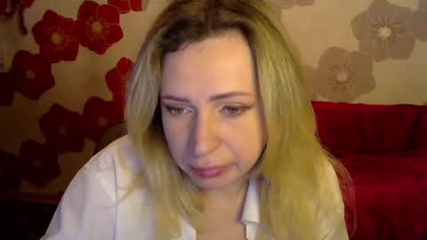 Snapshot of sweet__dany chatting on January 10, 2025, 10:57 pm Sweet Dany online show from January 10, 2025, 10:57 pm