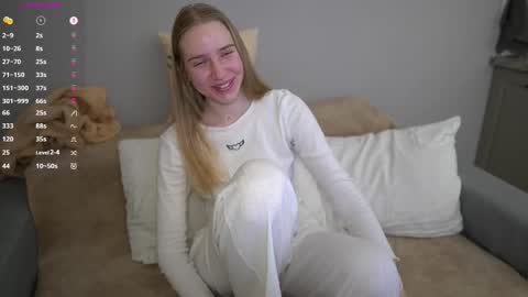 Michelle online show from December 17, 2025, 9:32 pm