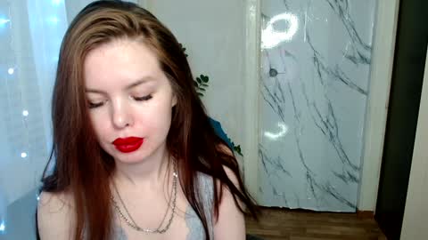 sweet__mooon online show from December 18, 2024, 2:06 pm