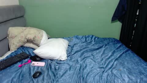 Snapshot of sweet__nikol chatting on September 13, 2025, 10:53 pm Nikol online show from September 13, 2025, 10:53 pm
