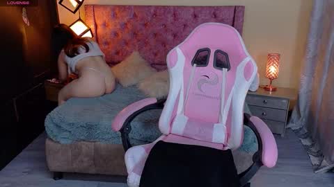 sweet__thang online show from October 25, 2025, 5:26 am