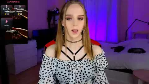 Call me Alis   online show from September 21, 2025, 5:14 pm