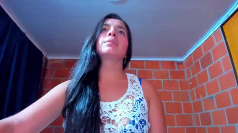 sweet and hot alaia online show from November 18, 2025, 12:27 am