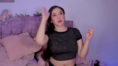 Snapshot of sweet_anllela chatting on November 8, 2025, 3:18 am Sthefany Lauren Independent Model online show from November 8, 2025, 3:18 am