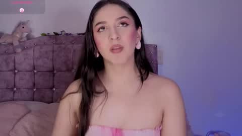 Snapshot of sweet_anllela chatting on December 2, 2025, 2:06 am Sthefany Lauren Independent Model online show from December 2, 2025, 2:06 am