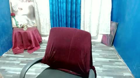 Chelsy online show from June 17, 2026, 5:32 am
