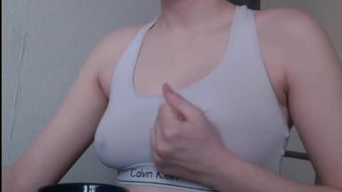 Snapshot of sweet_baby_kate chatting on February 24, 2025, 6:27 am Kate and Erica online show from February 24, 2025, 6:27 am