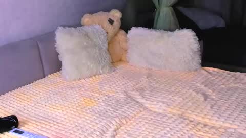 Alice online show from October 27, 2025, 3:38 pm