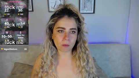 Bella Valery online show from November 6, 2025, 10:10 pm