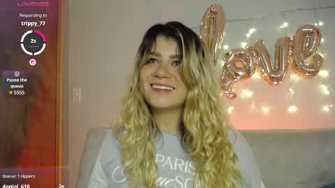 Snapshot of sweet_bella_valery_ chatting on February 17, 2026, 10:16 pm Bella Valery online show from February 17, 2026, 10:16 pm