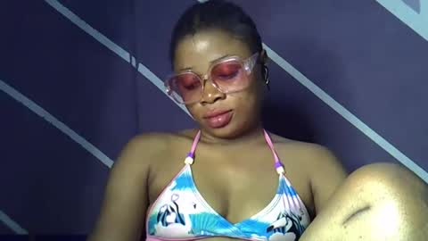 Snapshot of sweet_berry31 chatting on March 14, 2026, 7:52 pm baby girl online show from March 14, 2026, 7:52 pm