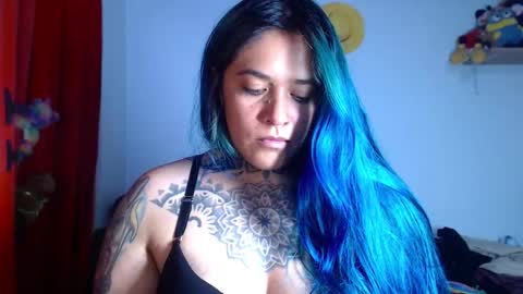 Bubbles online show from November 18, 2025, 11:15 pm