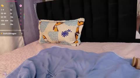 Snapshot of sweet_c4ndy chatting on November 26, 2025, 1:45 pm Candy online show from November 26, 2025, 1:45 pm