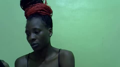 Snapshot of sweet_candie01 chatting on January 10, 2026, 6:37 am sweet_candie01 online show from January 10, 2026, 6:37 am