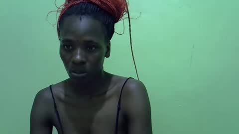 Snapshot of sweet_candie01 chatting on January 15, 2026, 3:49 pm sweet_candie01 online show from January 15, 2026, 3:49 pm