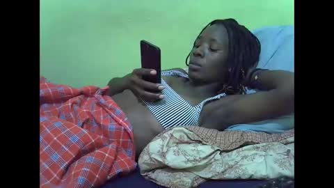 Snapshot of sweet_candie01 chatting on March 12, 2026, 8:15 pm sweet_candie01 online show from March 12, 2026, 8:15 pm