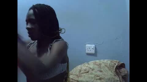 Snapshot of sweet_candie01 chatting on March 16, 2026, 5:50 pm sweet_candie01 online show from March 16, 2026, 5:50 pm
