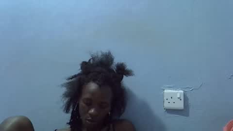 Snapshot of sweet_candie01 chatting on March 17, 2026, 6:11 pm sweet_candie01 online show from March 17, 2026, 6:11 pm