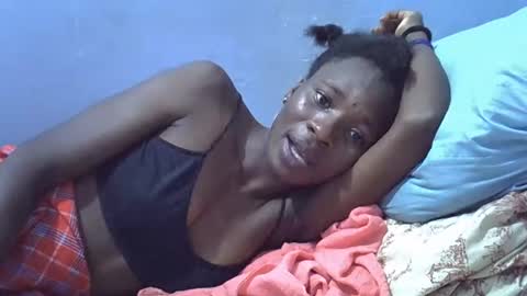 Snapshot of sweet_candie01 chatting on March 18, 2026, 6:16 am sweet_candie01 online show from March 18, 2026, 6:16 am