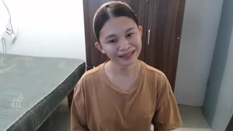 Snapshot of sweet_cassyxx chatting on March 31, 2026, 6:36 am sweet_cassyxx online show from March 31, 2026, 6:36 am